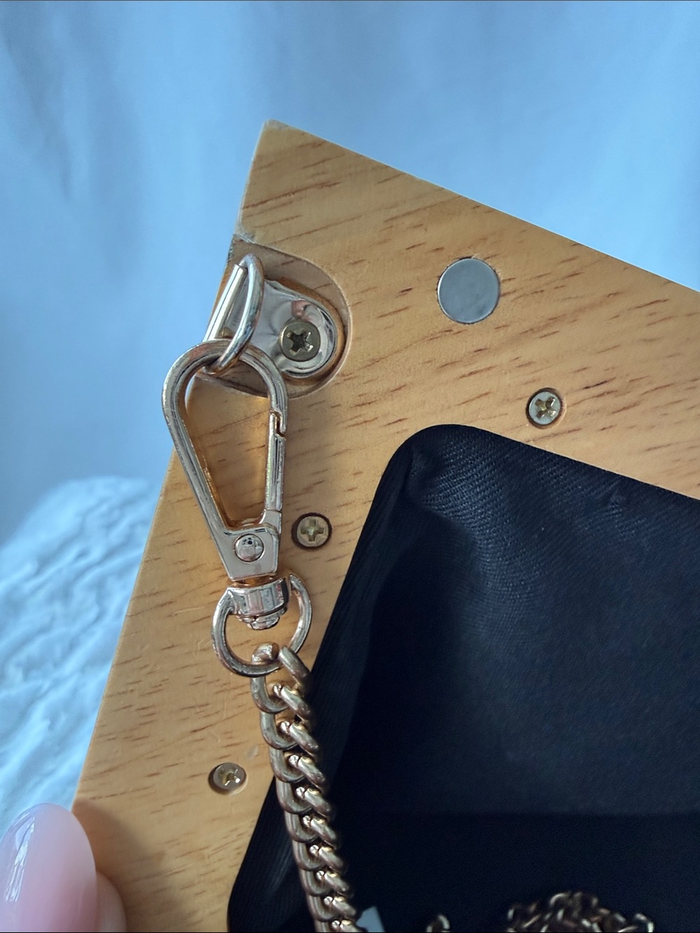 Classic Quilted Geometric Frame Clutch/Crossbody Bag - Picture 6 of 10